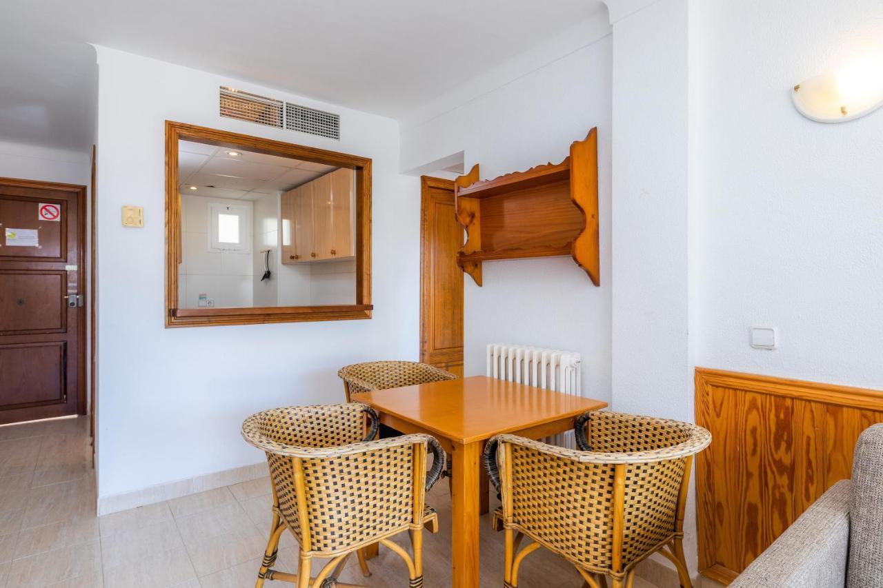 Apto Con Terraza 5 Lägenhet *